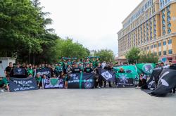 关于多特蒙德打破进球荒，国安球迷集体高唱助威的信息
